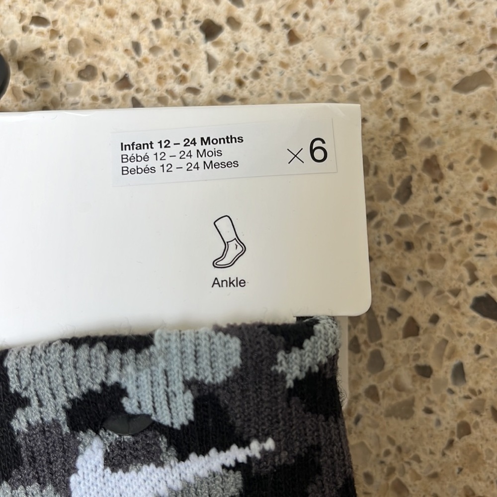 Nike boys 6 pack ankle socks - Picture 8 of 9